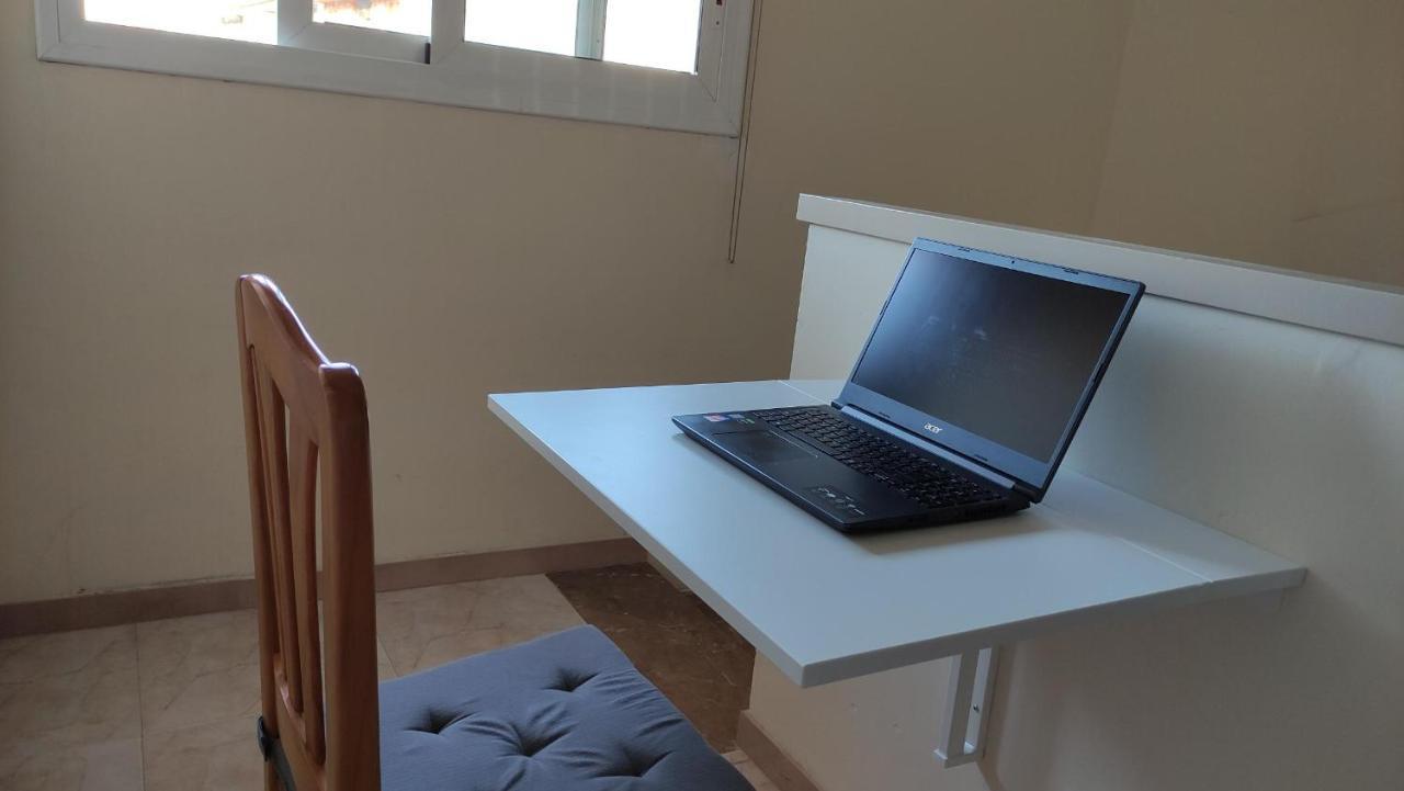 Casa En L'Estartit, Piscina, Jardin Comunitarioヴィラ エクステリア 写真
