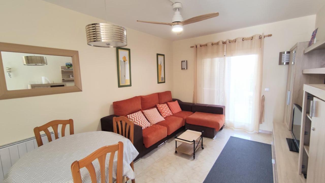 Casa En L'Estartit, Piscina, Jardin Comunitarioヴィラ エクステリア 写真